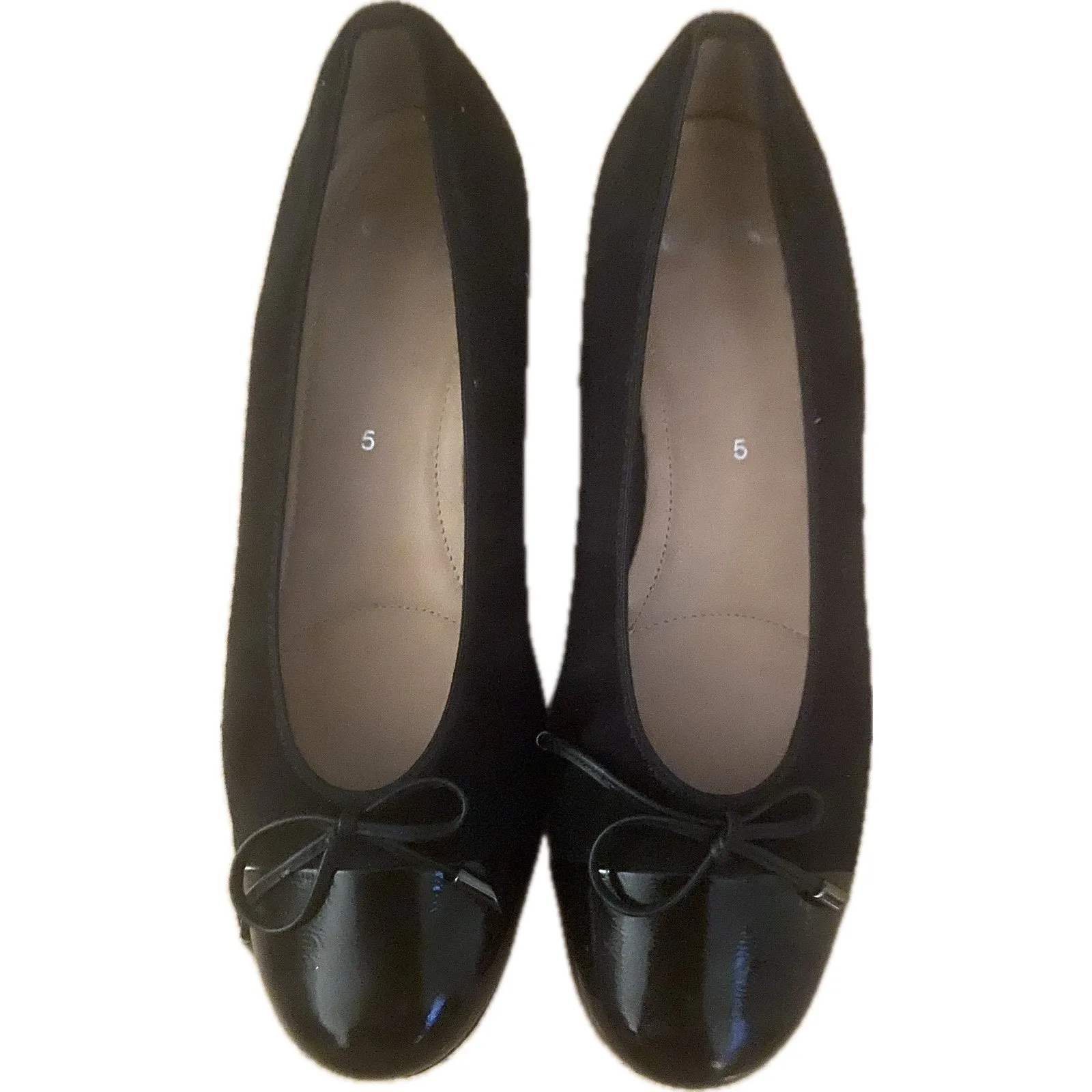 Ara Belinda Black Suede Ballet Flats Size 7.5