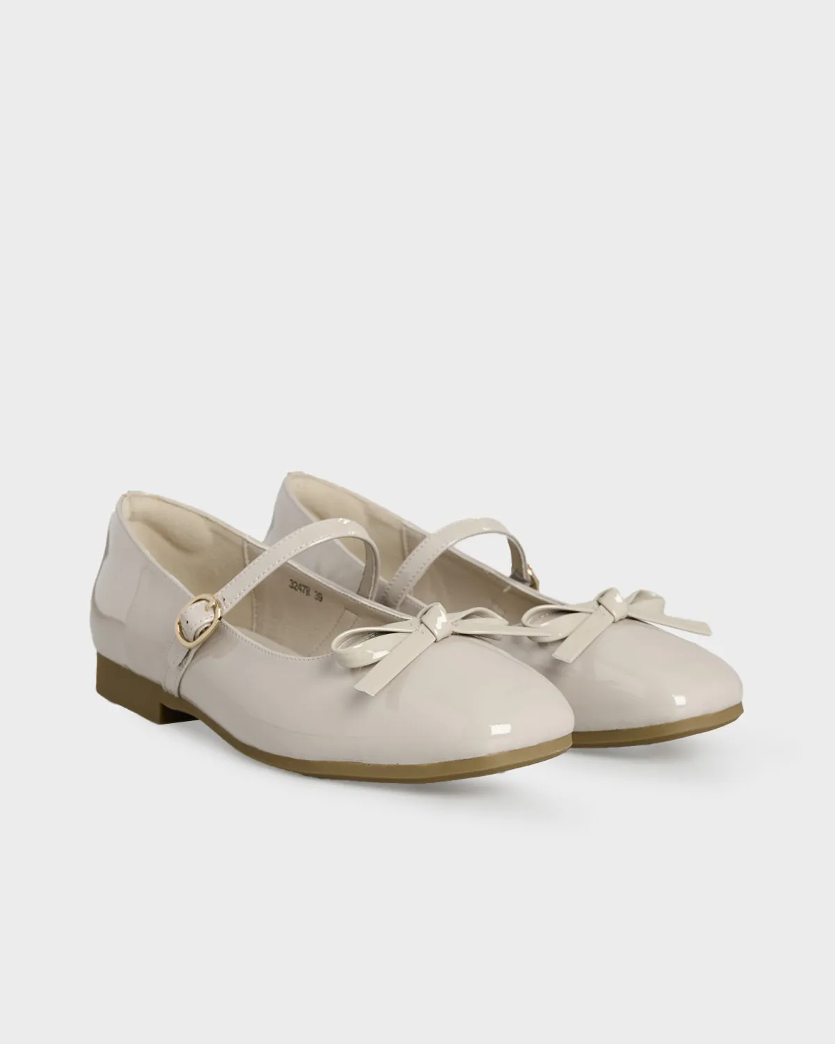 Briana Flats