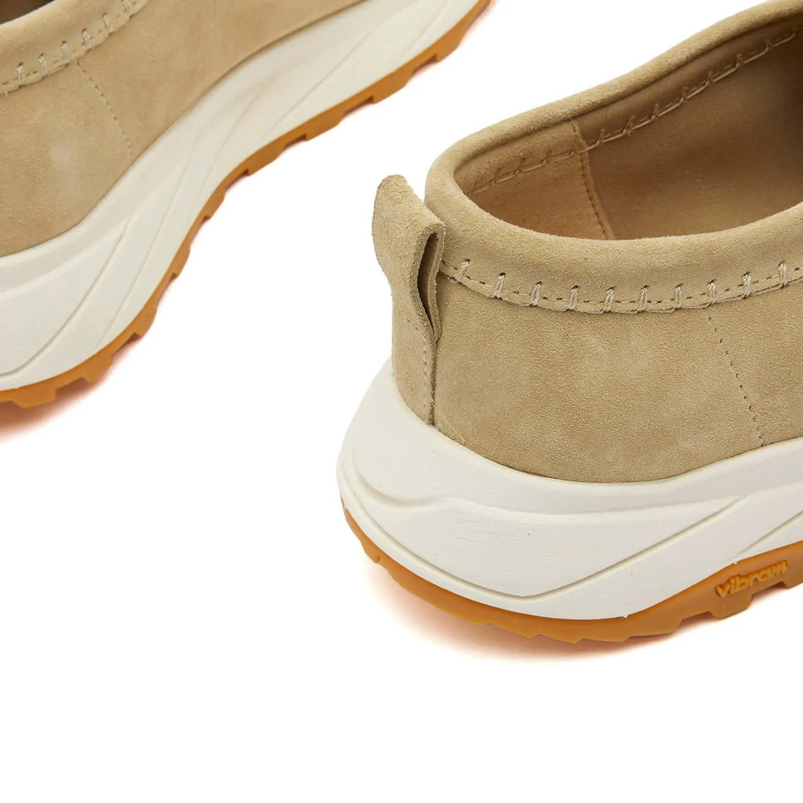 Clarks Originals Wallabee Eden Lo Boots in Maple Suede