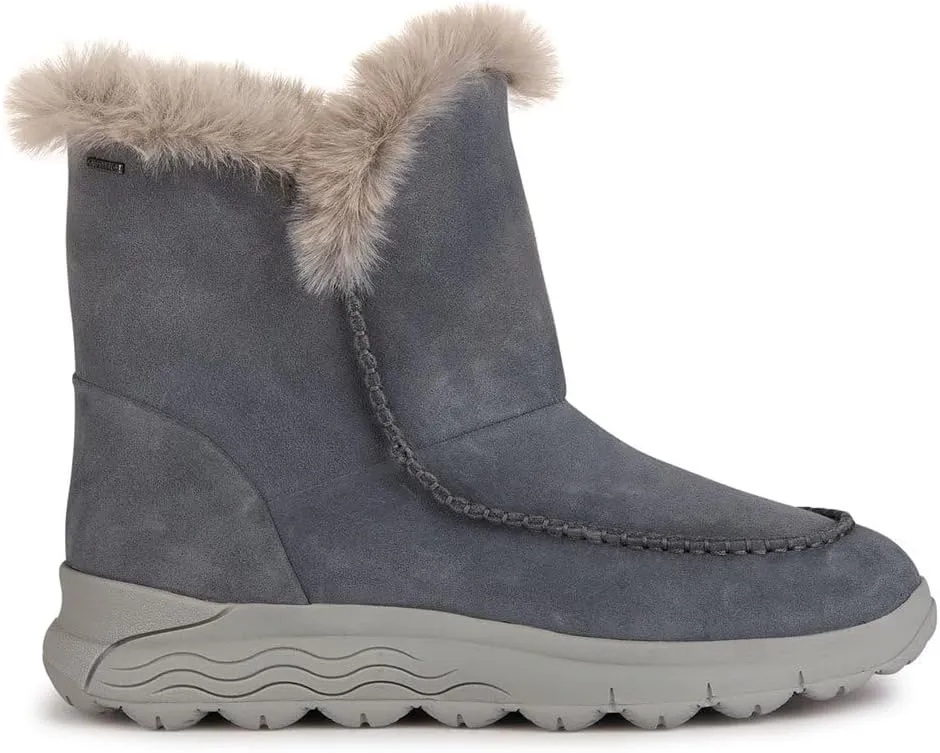 Geox Girl's Classic Ankle Boot