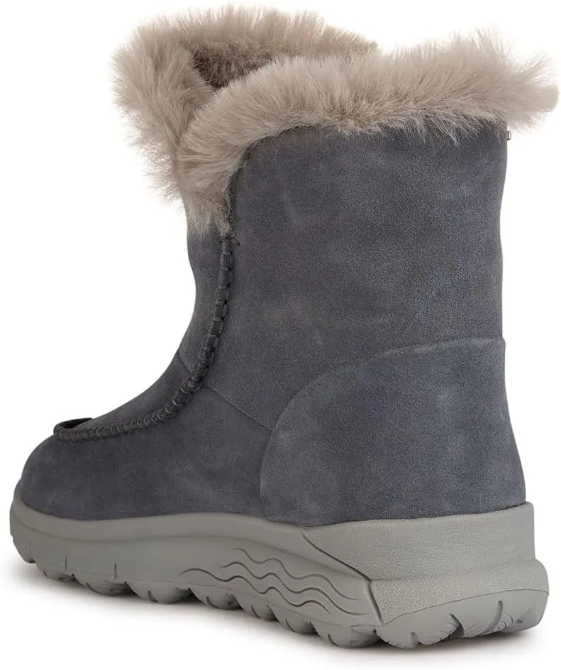 Geox Girl's Classic Ankle Boot